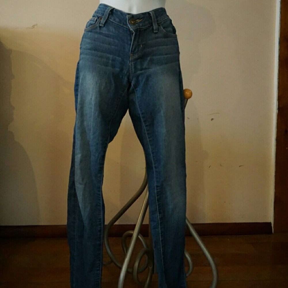 Guess Jeans - Medium Rise Curvy Skinny - 25